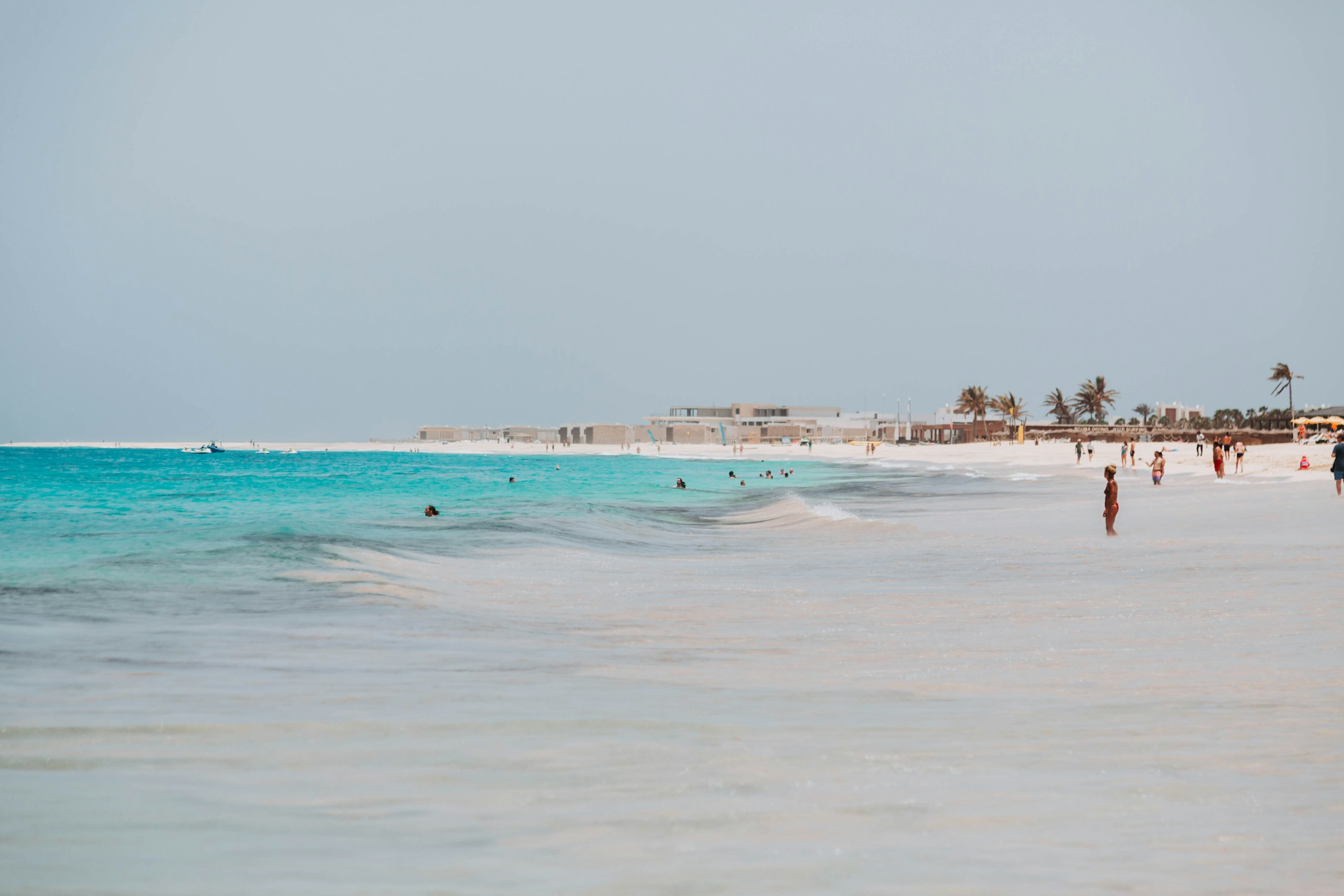Playa de Santa María con agua cristalina y arena blanca